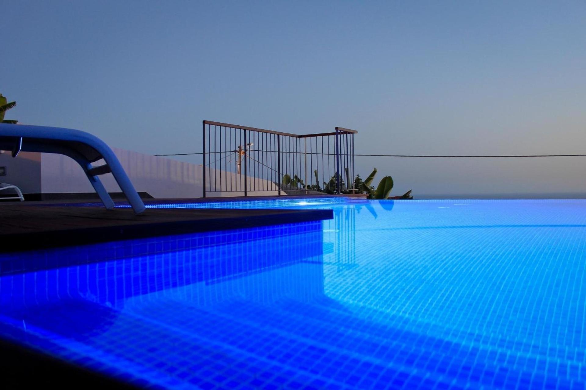 Ferienhaus In Estreito Da Calheta Mit Privatem Pool Und Meerblick Jardim do Mar Exterior photo