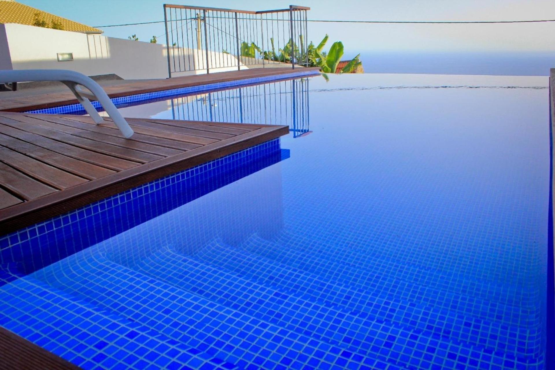 Ferienhaus In Estreito Da Calheta Mit Privatem Pool Und Meerblick Jardim do Mar Exterior photo